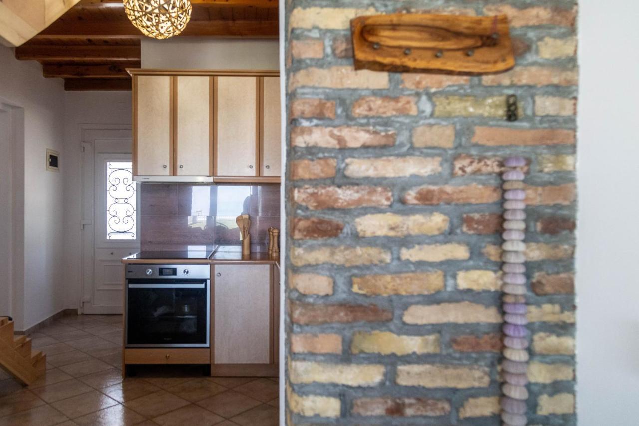Terracotta Beach House Lefkimmi  Exterior photo